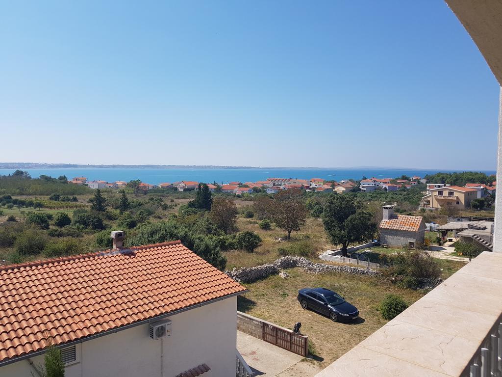 נין Elizabeta Apartments מראה חיצוני תמונה