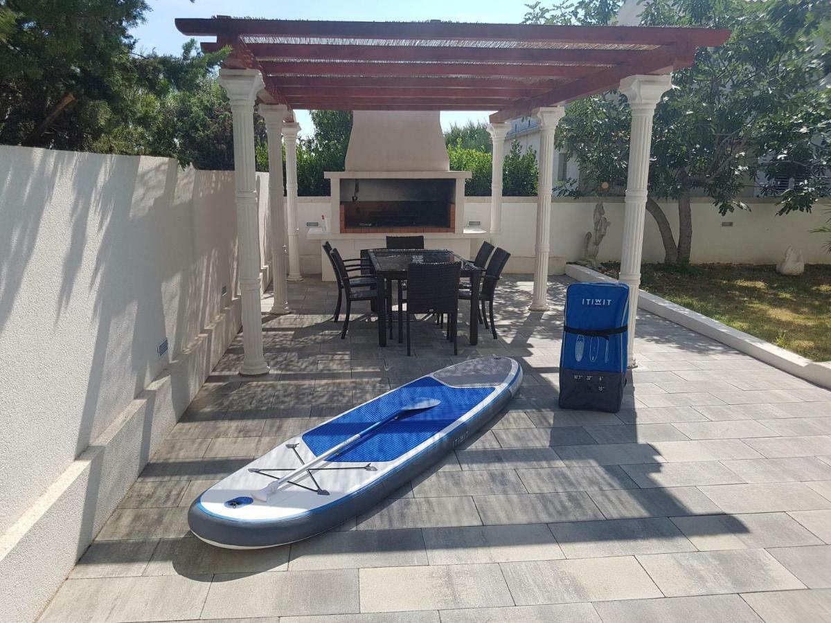 נין Elizabeta Apartments מראה חיצוני תמונה